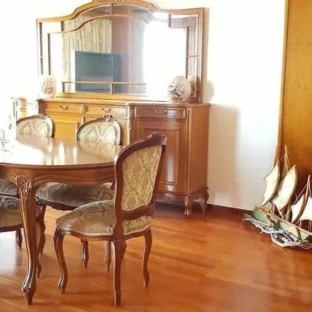 Perfect Beachfront Atene