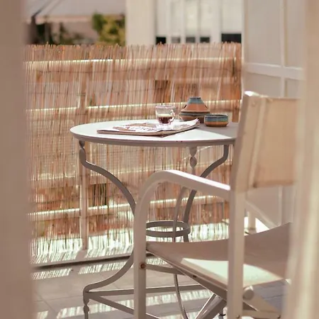 Apartment Modern Minimalistic Sunny With Balcony Athens