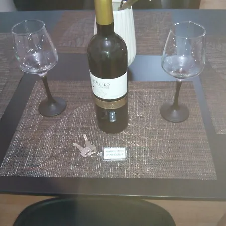 Manolitos 5 * Athens