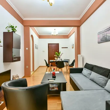 Manolitos 5 Apartment