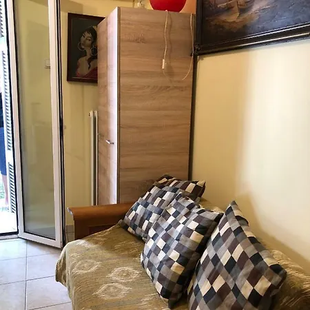 Anna In Kypseli Apartment