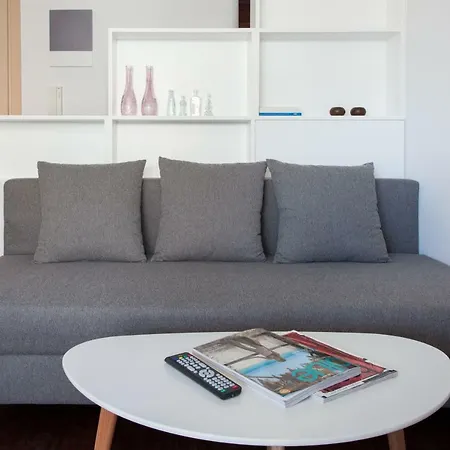 Homz Neapolis Apartament *