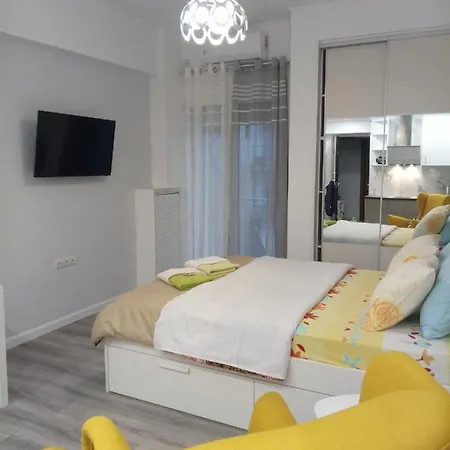 Cozy Near Victoria Metro Station