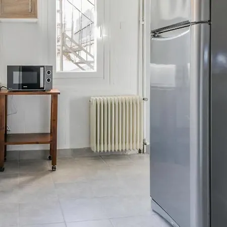 Elegant Central Apartments - Acropolis View & Garden Ateny