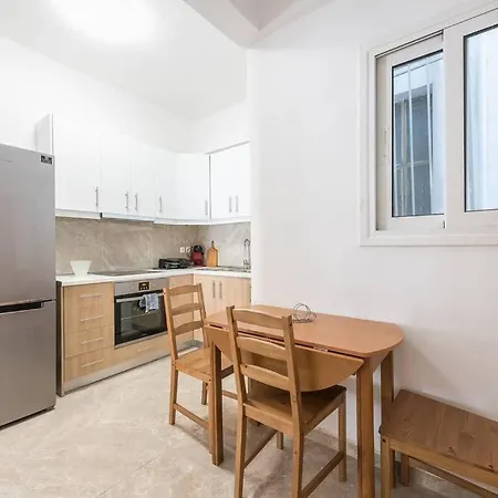 Victoria Supreme Apartment
