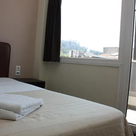 Pella Hotel Ateny