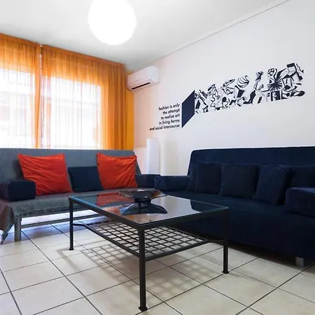 Spacious 2 Bedroom In Thessio *