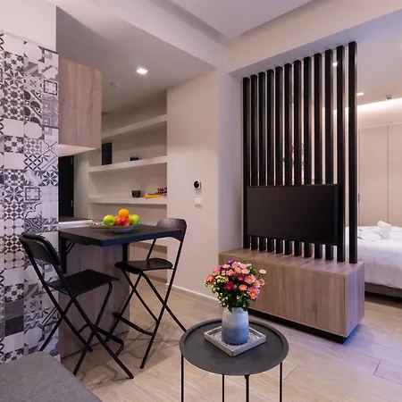 Hestia - Romvis 9 Aparthotel 3*
