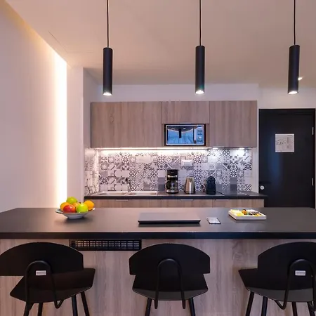 Aparthotel Hestia - Romvis 9 3*
