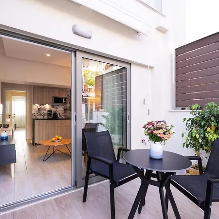 Hestia - Romvis 9 Aparthotel 3*
