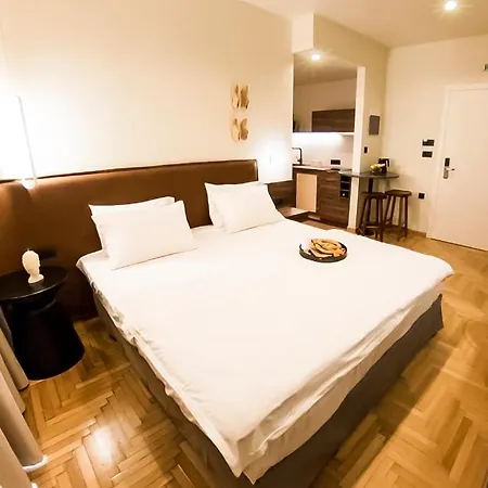 Gaia Apartahotel