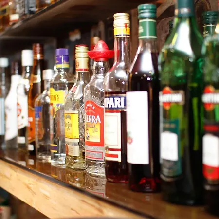 艾森查尔斯旅馆 酒店 2*