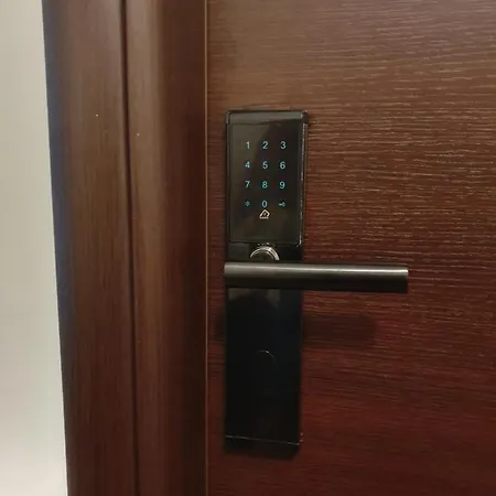 شقة فندقية Center 2*