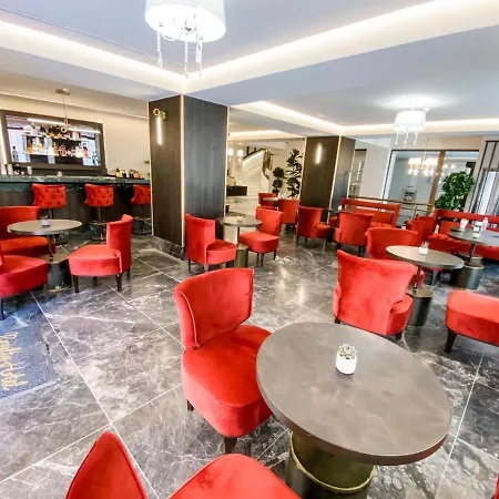 Hotel Royalty 4*