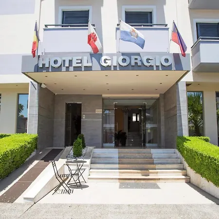 Giorgio 호텔 2*