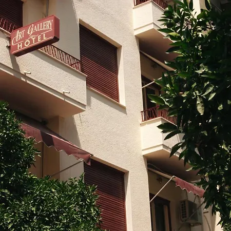 Ξενοδοχείο Art Gallery *