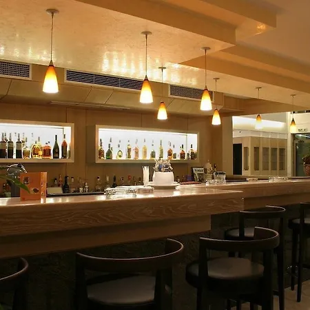 酒店 伊利索斯酒店 4*