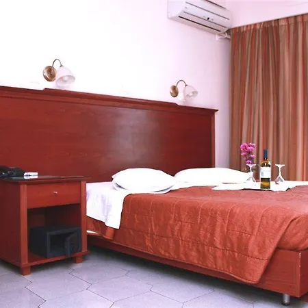 Hotel Apollo 3*