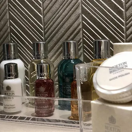 Hotel Royalty