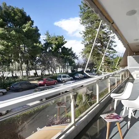 Apartment Palaio Faliro, A Bright And Spacious Athens