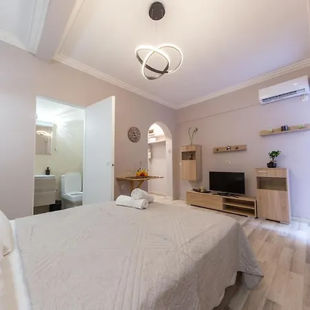 Apartment Plato's Square *