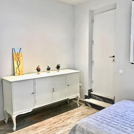 Five Brand New Boutique Apartment *