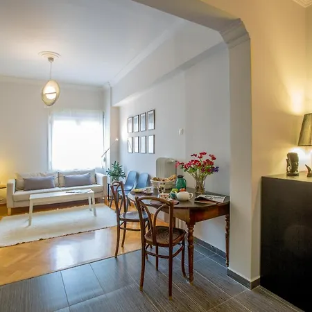 Acropolis Now! 2br In Apartment