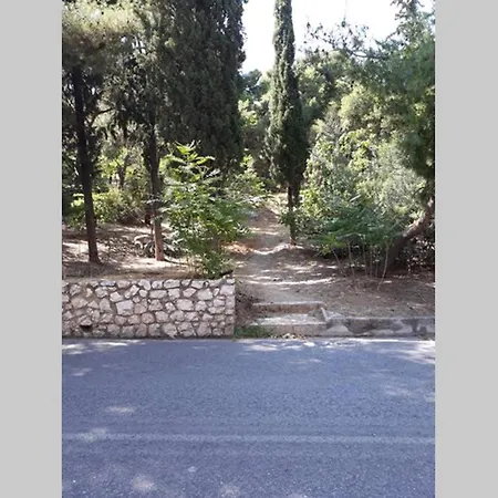 Cozy For 4 In Kolonaki, Lycabettus Apartment *