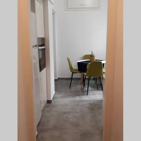 Cozy For 4 In Kolonaki, Lycabettus Athens