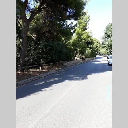 Apartment Cozy For 4 In Kolonaki, Lycabettus *