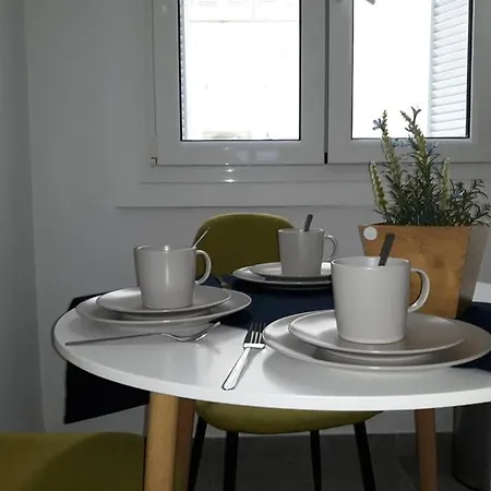 Cozy For 4 In Kolonaki, Lycabettus Apartment *