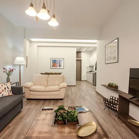 Apartment ¨socrates¨ Traditional In The Center Of