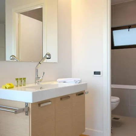 Urban Luxury Homm Apt. In Deinokratous Str. Διαμέρισμα Αθήνα