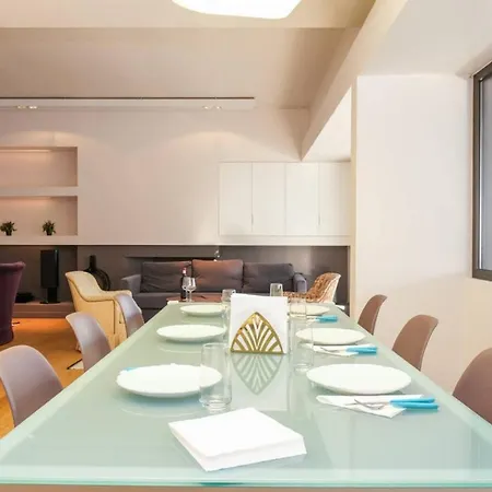 Urban Luxury Homm Apt. In Deinokratous Str. * Athens