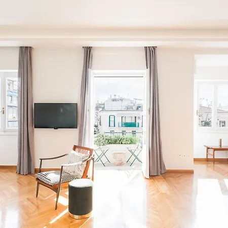 Heritage Apartment