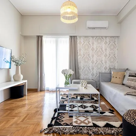 Apartment “dandelion” With An Acropolis View Athens