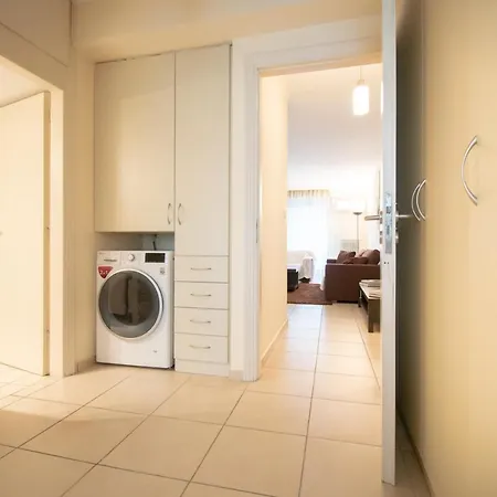 Homey Penthouse In Kypseli * Athens