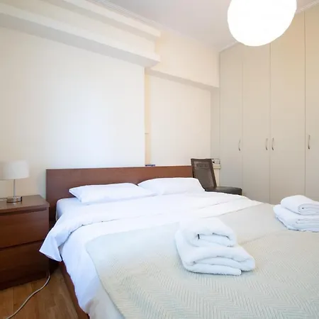 Appartamento Homey Penthouse In Kypseli