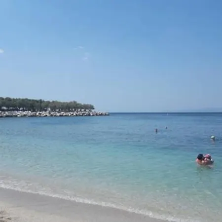 Two Bedroom Near Alimos Marina ! *