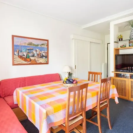 Apartment Two Bedroom Near Alimos Marina ! Athens