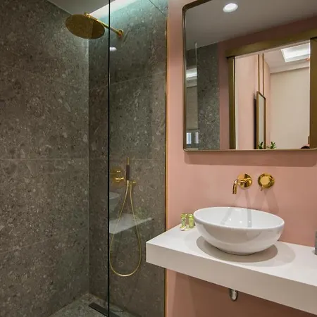 Aparthotel Ederlezi Zoubourlou 3*