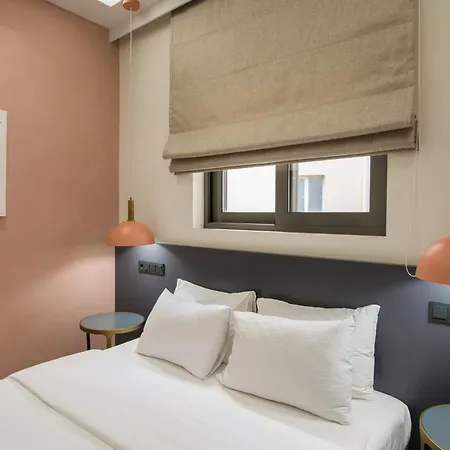 Ederlezi Zoubourlou Aparthotel