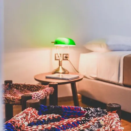 Neoclassical Near Acropolis - Livingstone Crystal Apartment *