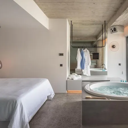 Urban Apartahotel Atenas