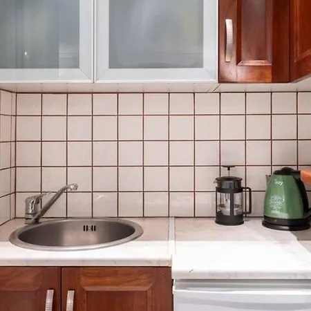 In The Center, Syntagma Apartment *