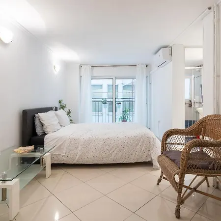 In The Center, Syntagma Apartment