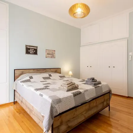 Penthous At Center Apartment