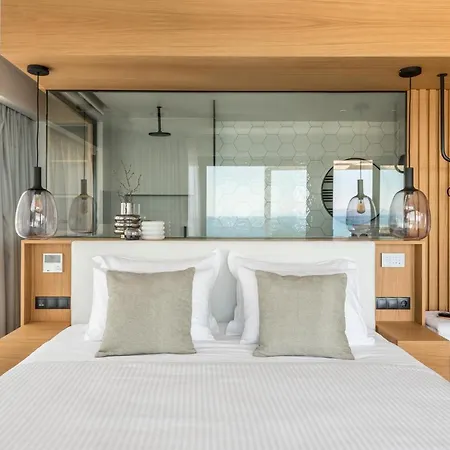 Apartahotel Urban Atenas