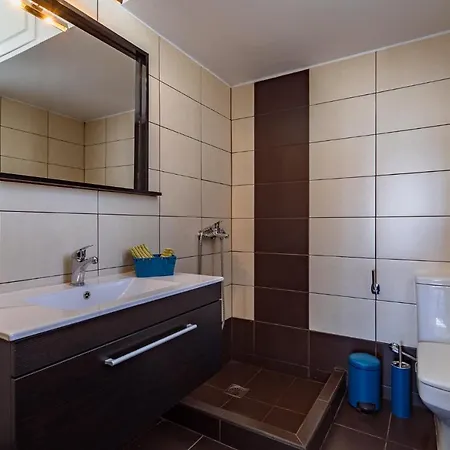 Apartment Acropolis Comfy In The Heart Of For 4