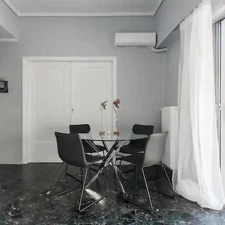 A Masterpiece In Plaka With Big Balcony And Acropolis View Apartment *